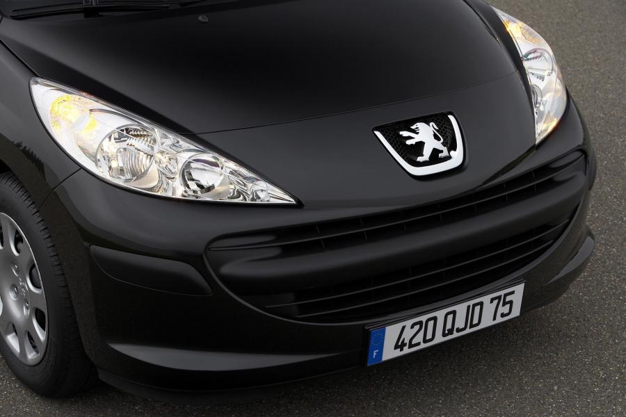  Peugeot 207 2006 года  (фото 82 из 180)